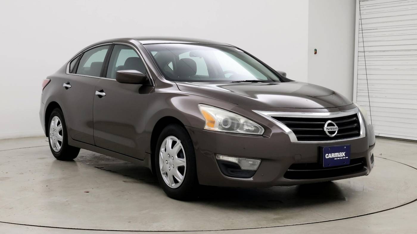 2014 Nissan Altima 2.5 S — Sedan — 81,446 mi — Mechanicsburg, PA