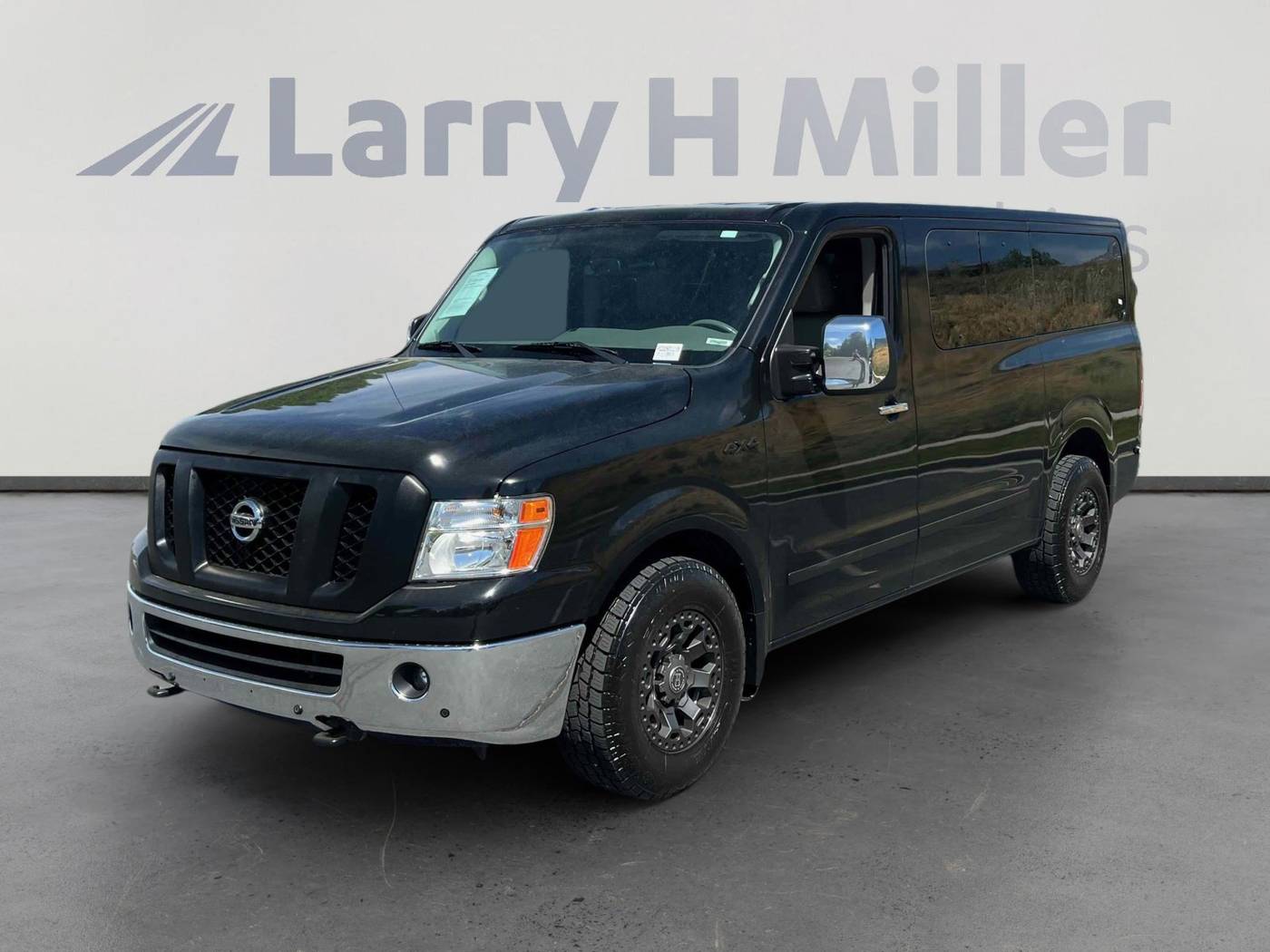 2020 Nissan NV Passenger NV3500 HD SL — Passenger Van — 50,700 mi — Provo, UT