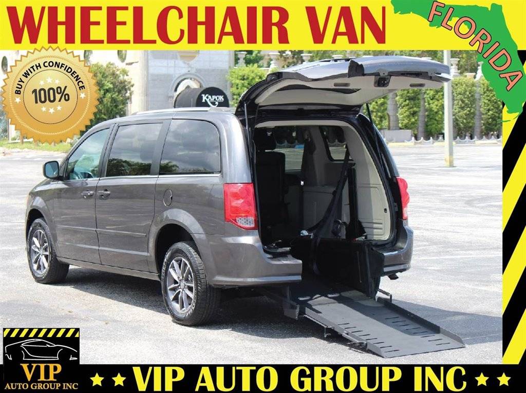 2017 Dodge Grand Caravan SXT — Minivan — 98,670 mi — Clearwater, FL