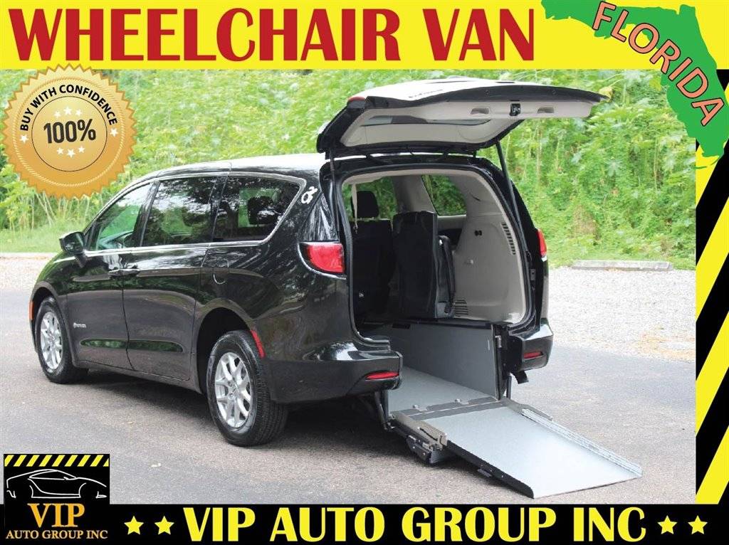 2023 Chrysler Voyager LX — Minivan — 48,126 mi — Clearwater, FL