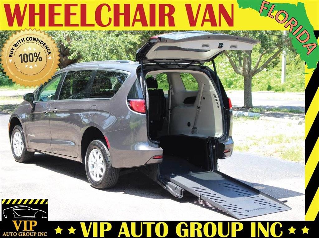 2021 Chrysler Voyager LXI — Minivan — 47,419 mi — Clearwater, FL