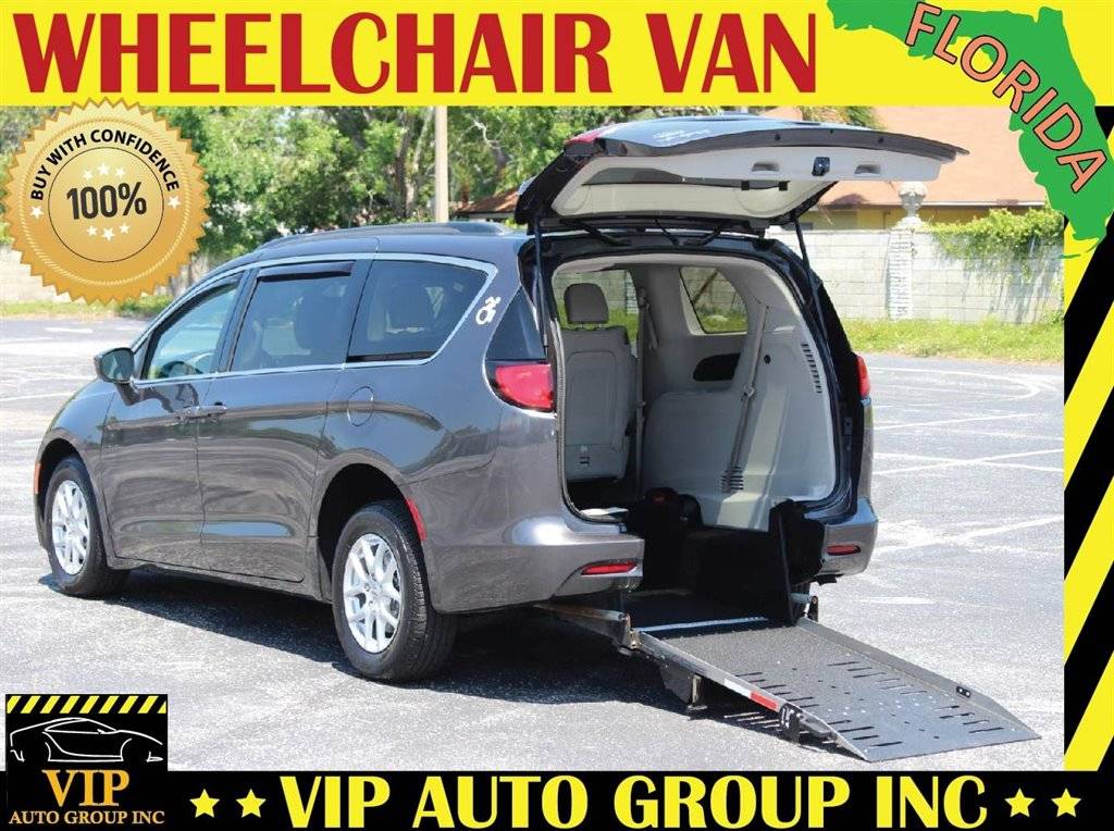 2021 Chrysler Voyager LXI — Minivan — 99,206 mi — Clearwater, FL