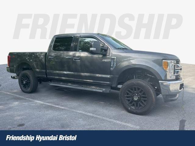 2017 Ford Super Duty F-250 XLT — Pickup Truck — 115,008 mi — Bristol, TN
