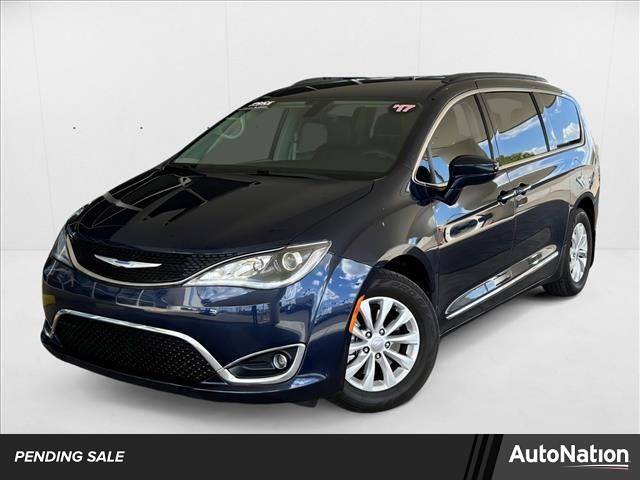2017 Chrysler Pacifica Touring L — Minivan — 112,830 mi — Tucson, AZ