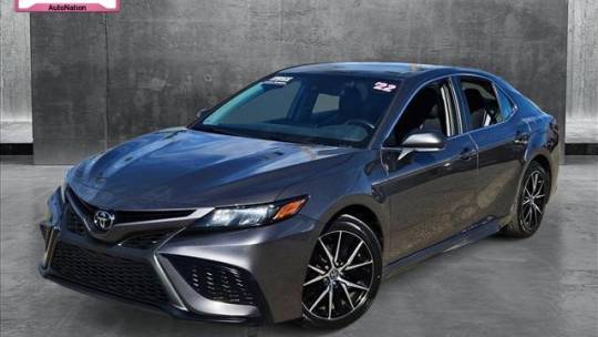 2022 Toyota Camry SE — Sedan — 61,607 mi — Tucson, AZ