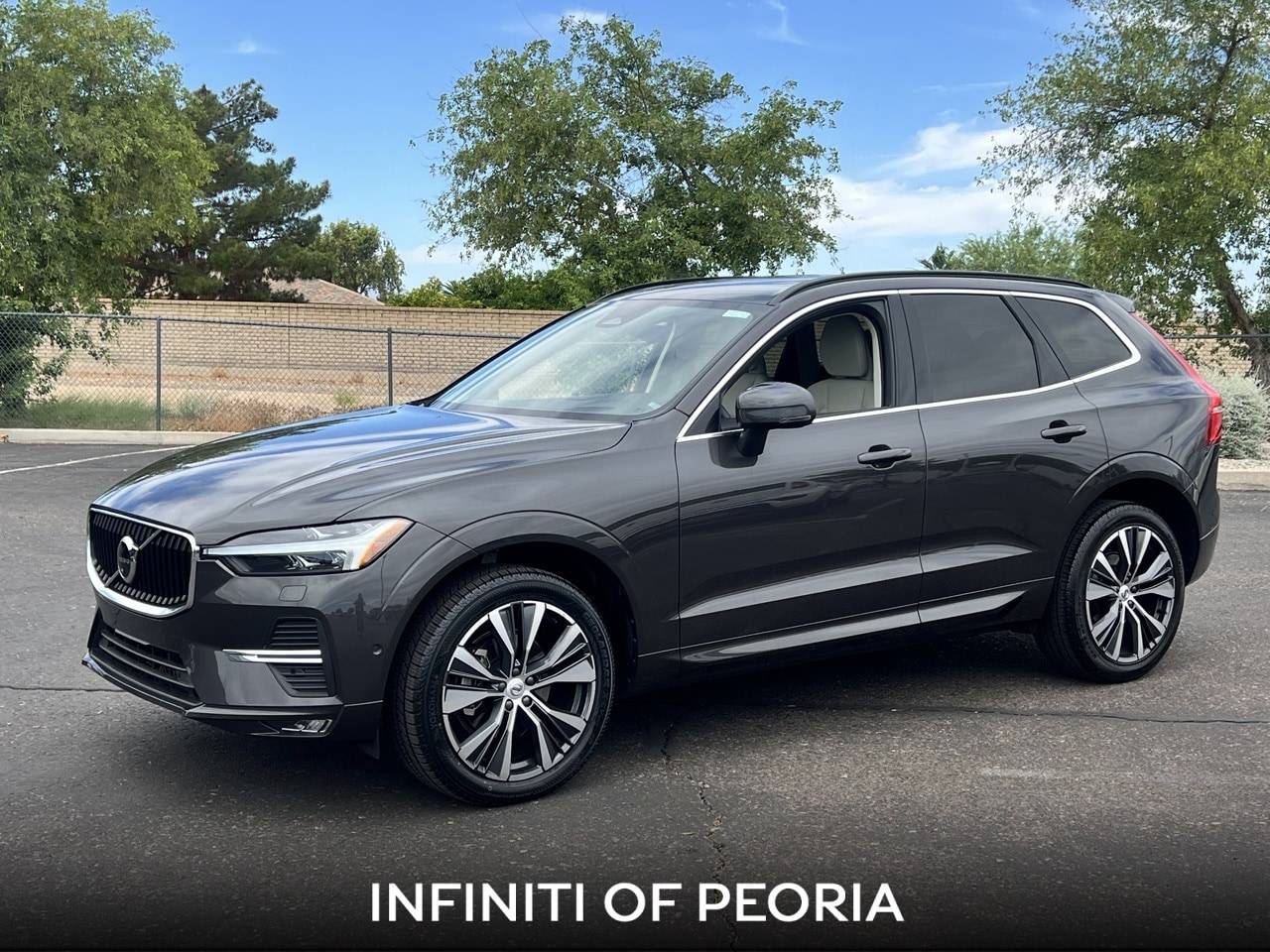 2022 Volvo XC60 Momentum — SUV — 27,965 mi — Peoria, AZ
