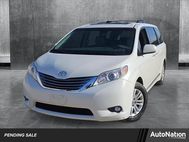 2017 Toyota Sienna XLE — Minivan — 121,764 mi — Tempe, AZ