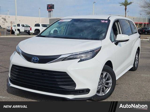 2024 Toyota Sienna LE — Minivan — 6,757 mi — Tempe, AZ