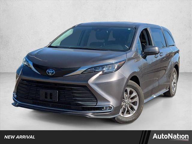 2023 Toyota Sienna XLE — Minivan — 31,493 mi — Tempe, AZ