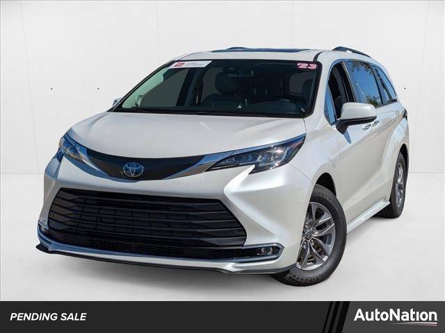 2023 Toyota Sienna XLE — Minivan — 27,748 mi — Tempe, AZ