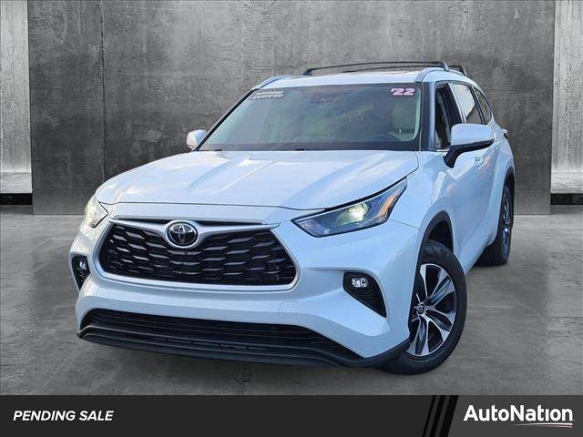 2022 Toyota Highlander XLE — SUV — 34,481 mi — Tempe, AZ