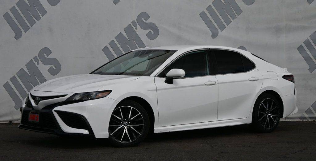 2022 Toyota Camry SE — Sedan — 39,596 mi — Harbor City, CA