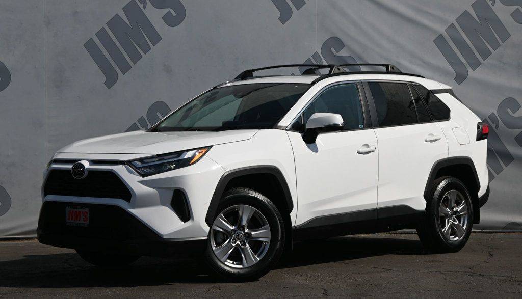 2022 Toyota RAV4 XLE — SUV — 60,704 mi — Harbor City, CA