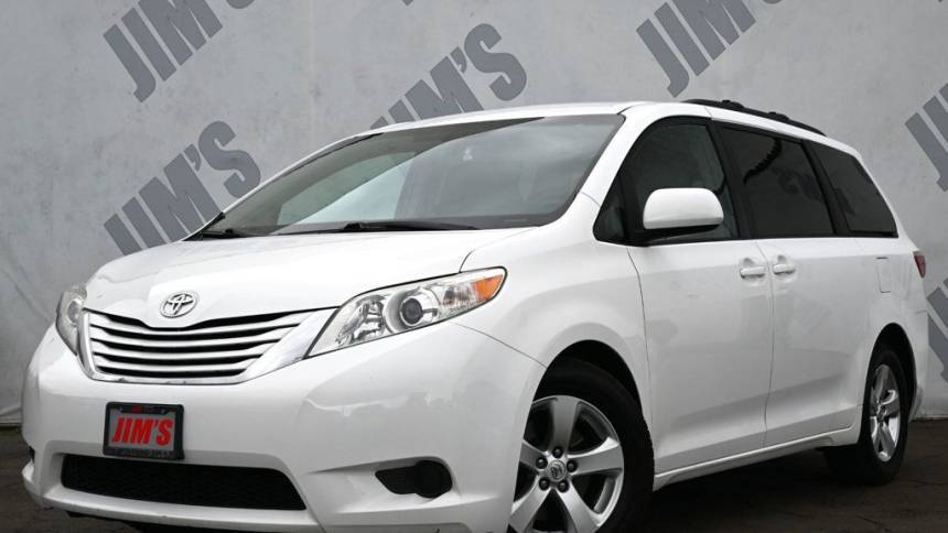 2015 Toyota Sienna LE — Minivan — 81,466 mi — Harbor City, CA