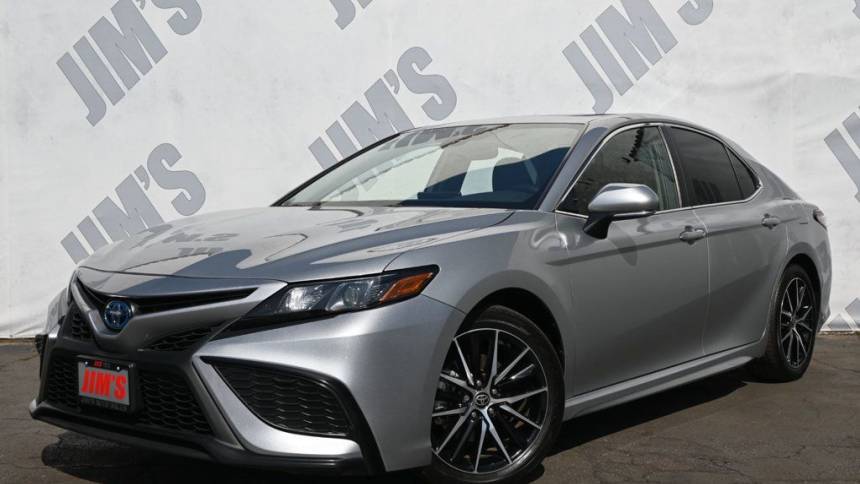 2024 Toyota Camry Hybrid SE — Sedan — 11,207 mi — Harbor City, CA