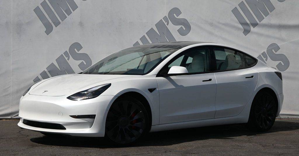 2022 Tesla Model 3 Performance — Sedan — 30,386 mi — Harbor City, CA