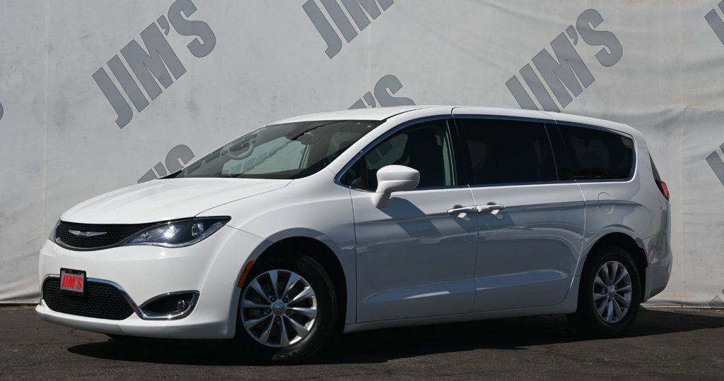 2018 Chrysler Pacifica Touring Plus — Minivan — 75,567 mi — Harbor City, CA