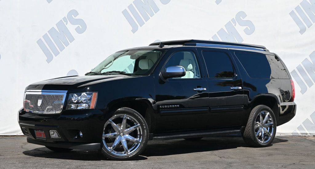 2013 Chevrolet Suburban LS — SUV — 8,828 mi — Harbor City, CA