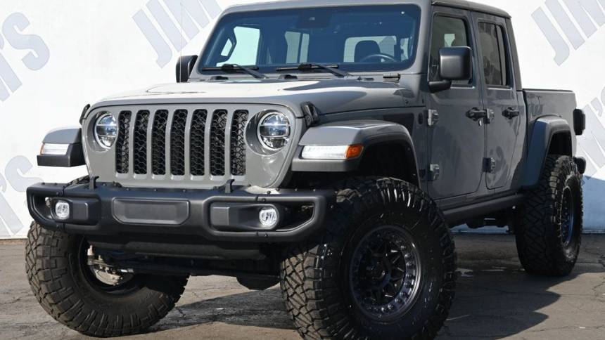 2021 Jeep Gladiator Freedom — Pickup Truck — 30,434 mi — Harbor City, CA
