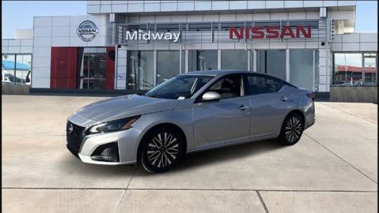 2023 Nissan Altima SV — Sedan — 60,641 mi — Phoenix, AZ