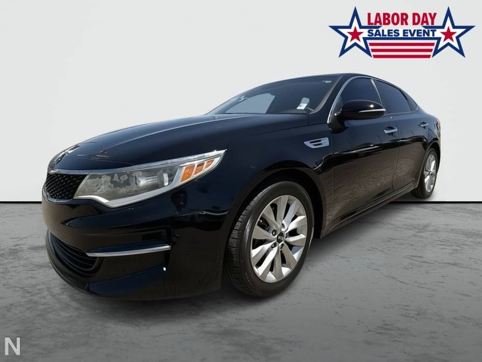 2016 Kia Optima LX — Sedan — 125,534 mi — Phoenix, AZ