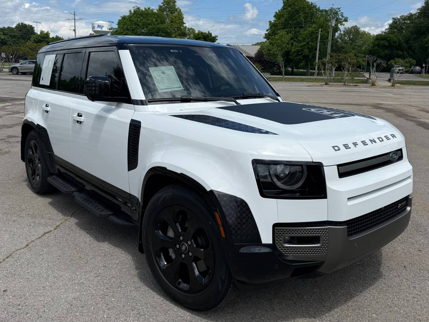 2023 Land Rover Defender X-Dynamic SE — SUV — 41,510 mi — Murfreesboro, TN