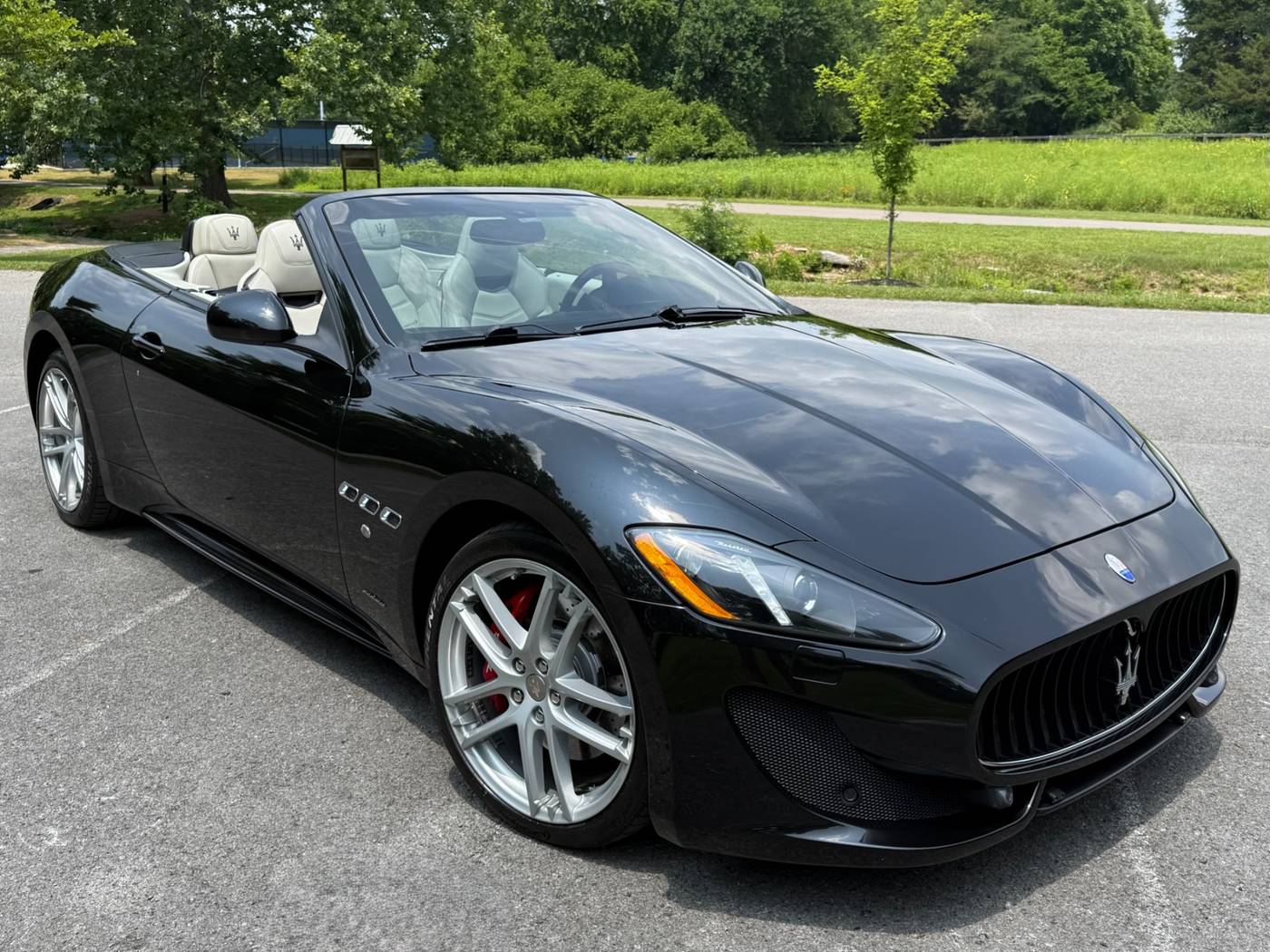 2016 Maserati GranTurismo