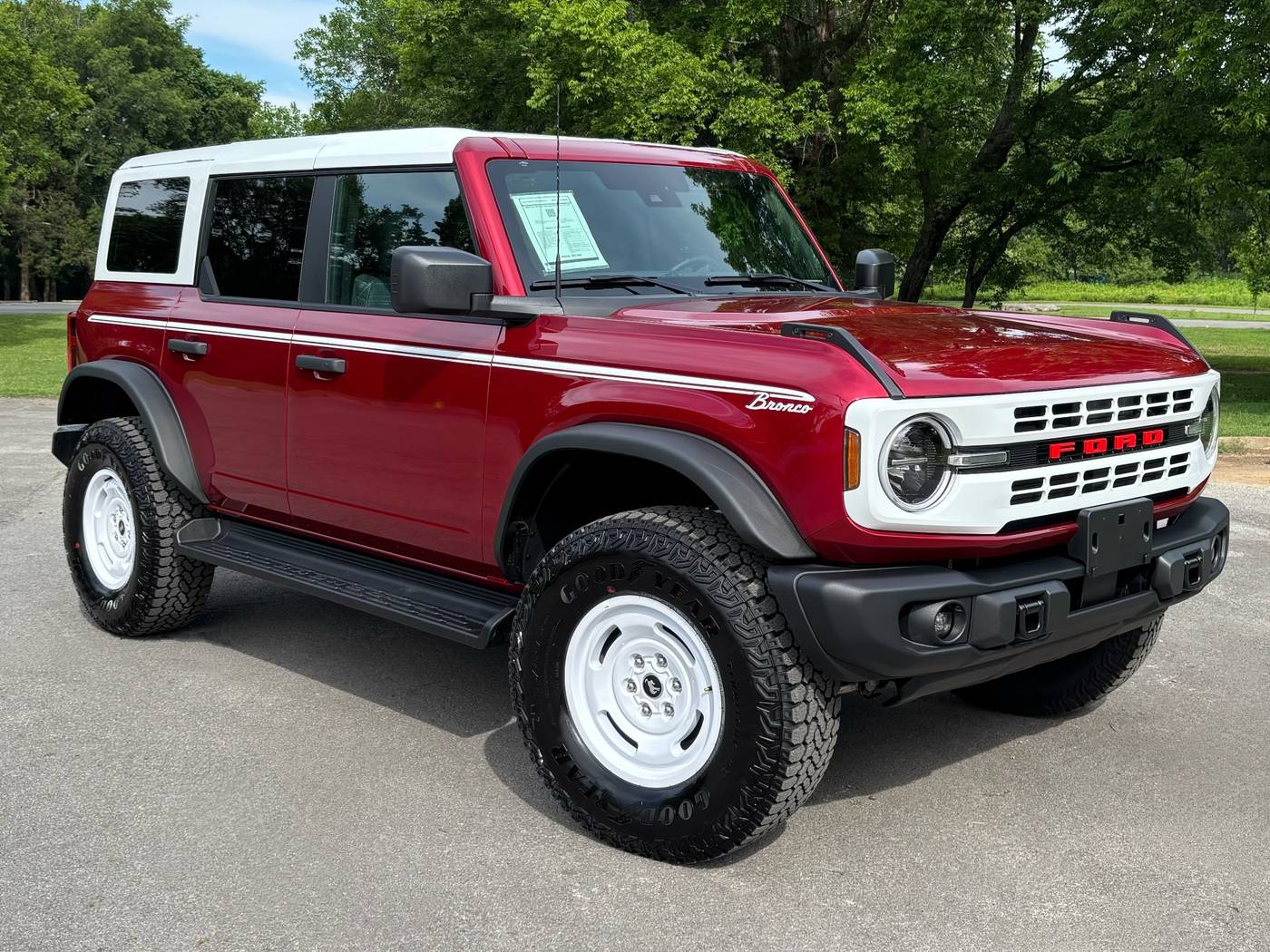 2025 Ford Bronco Heritage Edition
