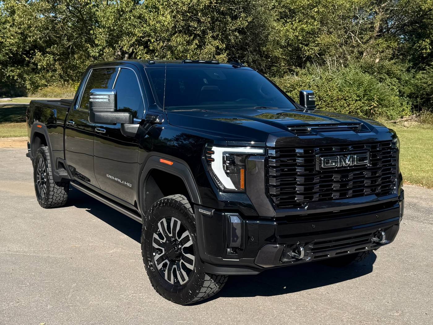 2024 GMC Sierra 2500HD Denali Ultimate — Pickup Truck — 12,655 mi — Murfreesboro, TN