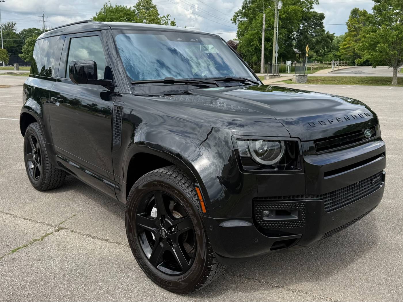 2022 Land Rover Defender X-Dynamic SE — SUV — 32,620 mi — Murfreesboro, TN