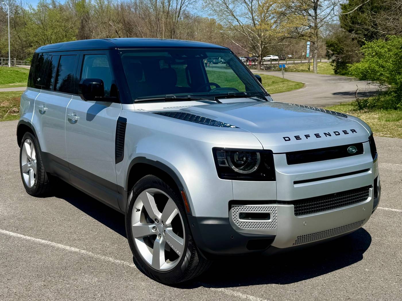 2024 Land Rover Defender SE — SUV — 9,062 mi — Murfreesboro, TN
