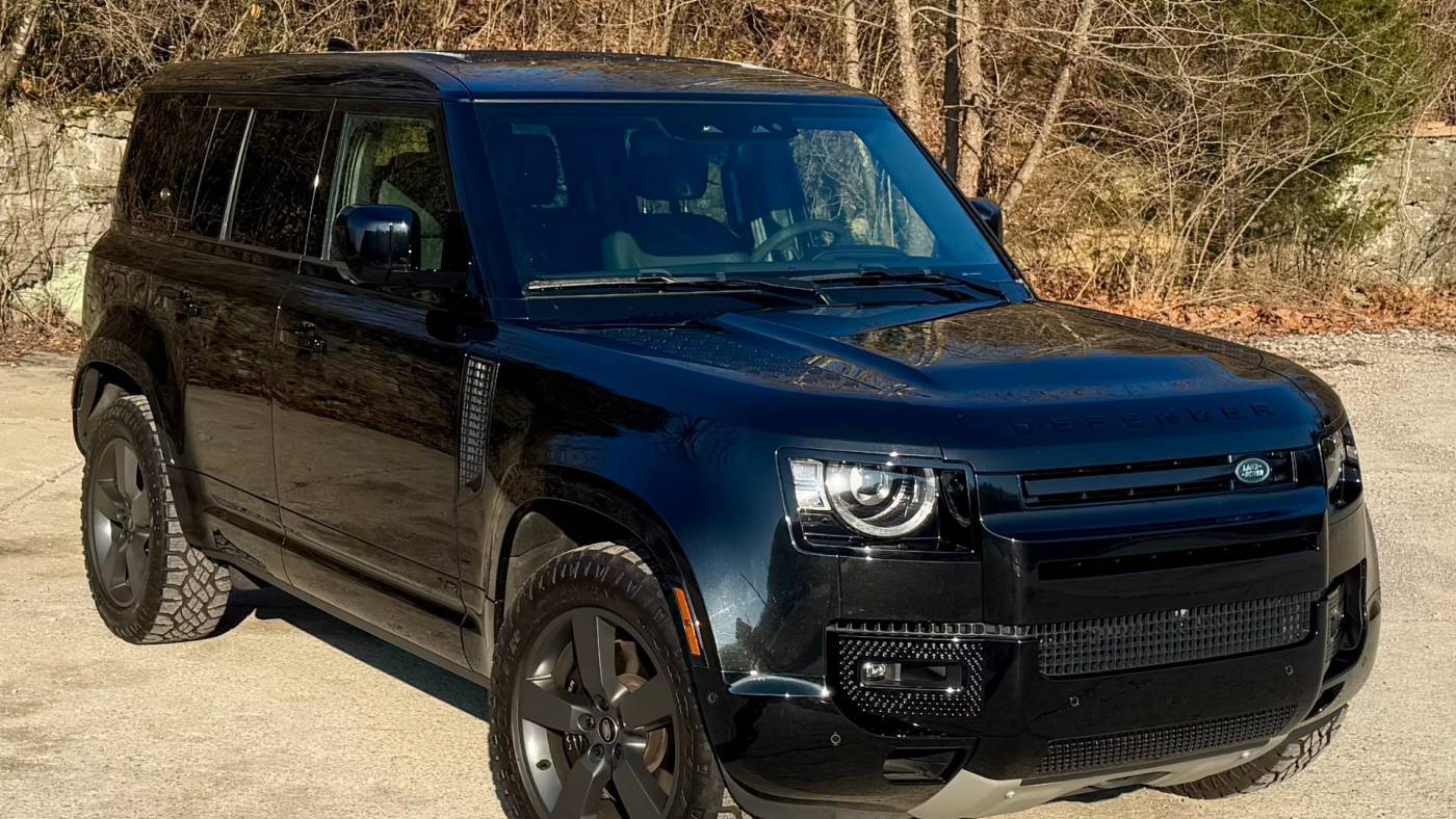 2023 Land Rover Defender V8 — SUV — 16,951 mi — Murfreesboro, TN