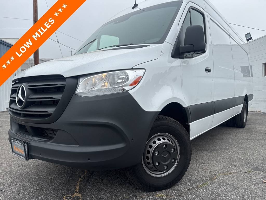2023 Mercedes-Benz Sprinter Cargo Van 3500 — Cargo Van — 1,648 mi — Encino, CA