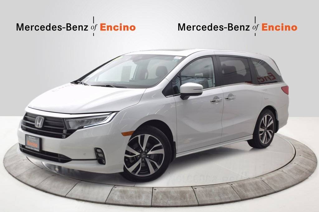 2024 Honda Odyssey Touring — Minivan — 19,184 mi — Encino, CA