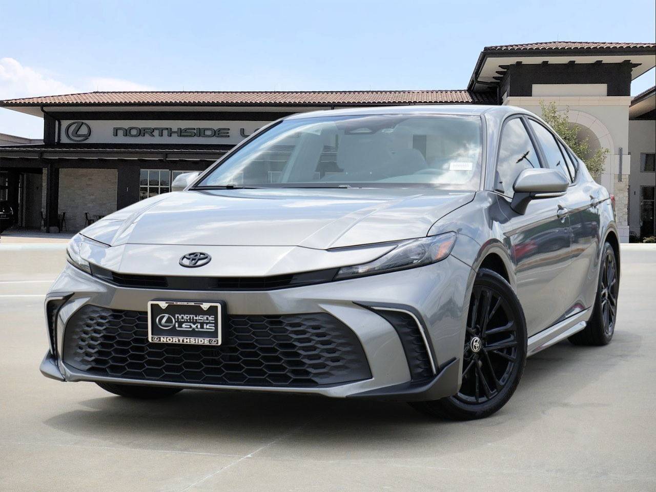 2025 Toyota Camry SE — Sedan — 15,916 mi — Spring, TX