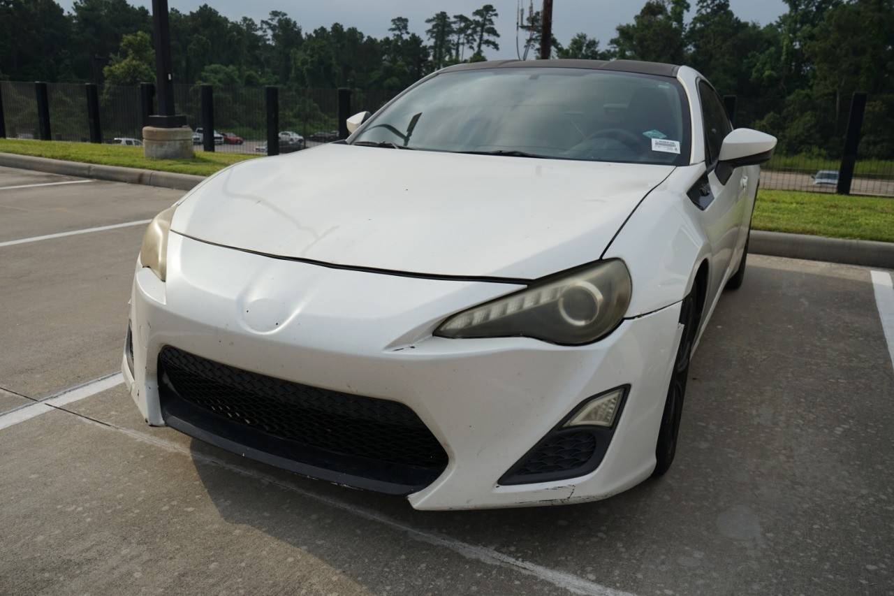 2013 Scion FR-S