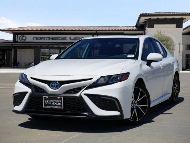 2022 Toyota Camry Hybrid SE — Sedan — 58,655 mi — Spring, TX