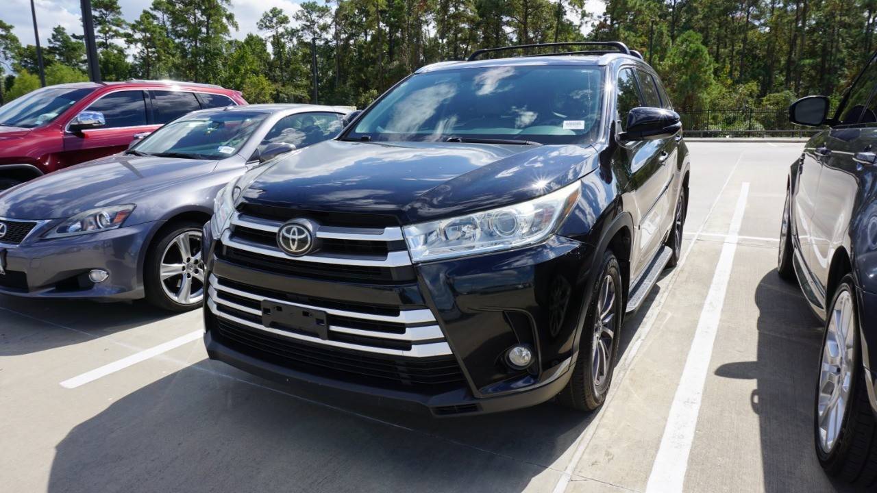 2017 Toyota Highlander XLE — SUV — 106,949 mi — Spring, TX