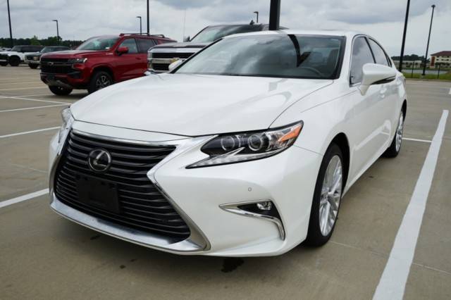 2016 Lexus ES ES 350 — Sedan — 81,975 mi — Spring, TX