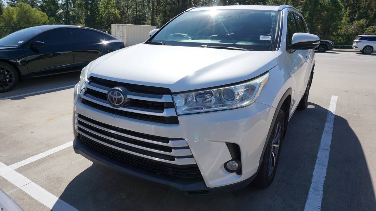2017 Toyota Highlander XLE — SUV — 110,030 mi — Spring, TX