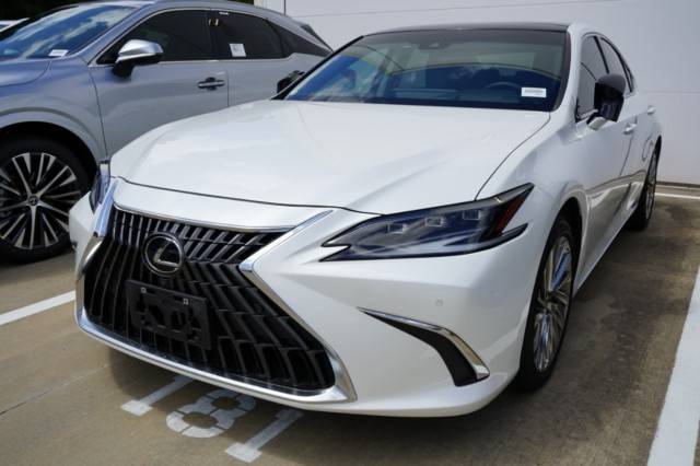 2022 Lexus ES ES 350 Ultra Luxury — Sedan — 13,530 mi — Spring, TX