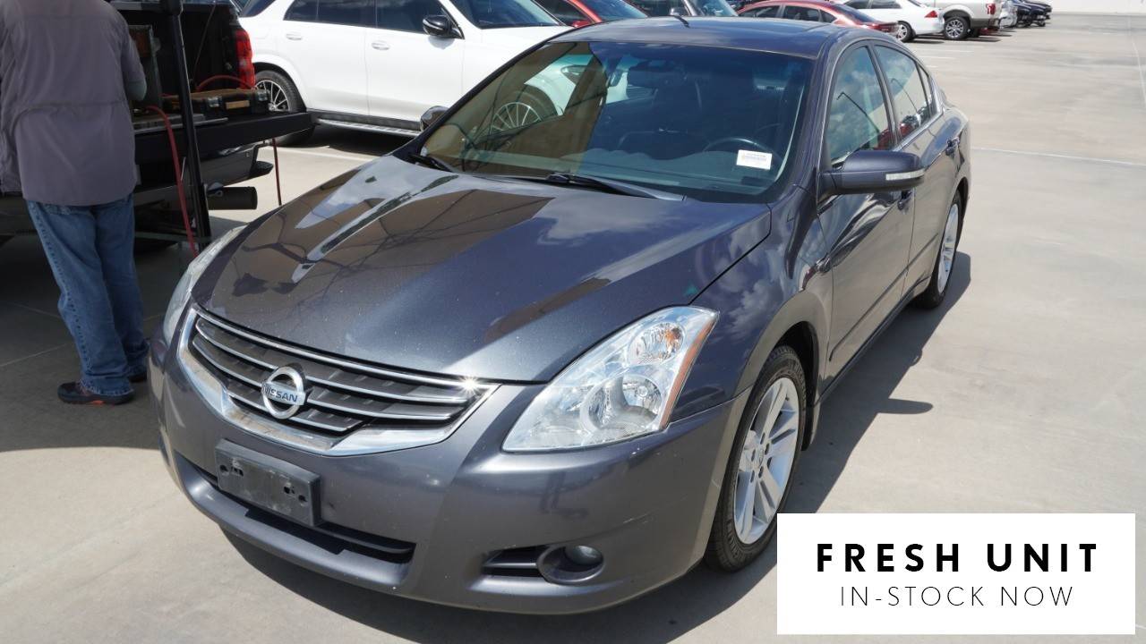 2011 Nissan Altima 3.5 SR