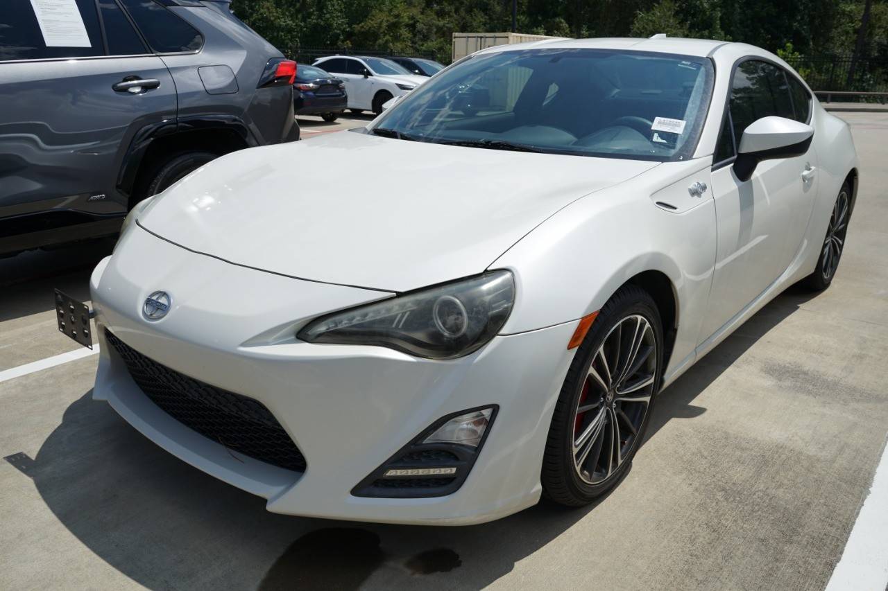 2014 Scion FR-S