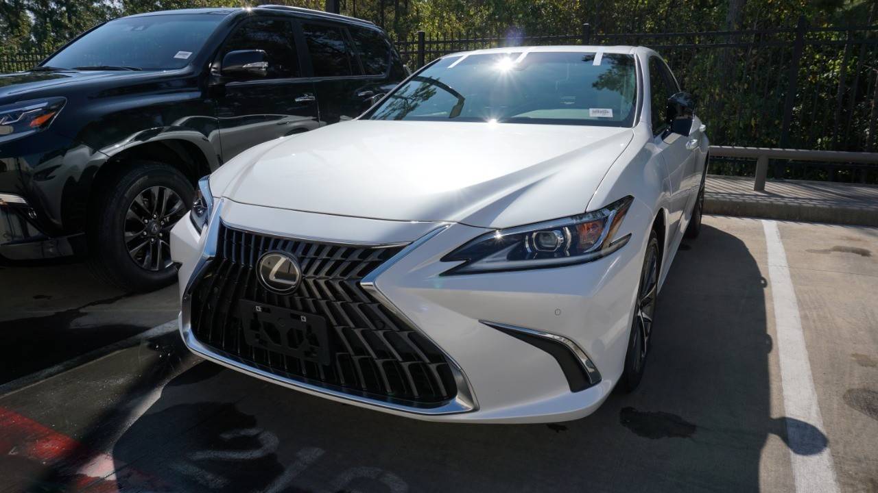 2024 Lexus ES ES 300h — Sedan — 11,624 mi — Spring, TX