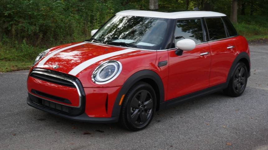 2022 MINI Hardtop Cooper — Hatchback — 15,975 mi — Lenoir, NC