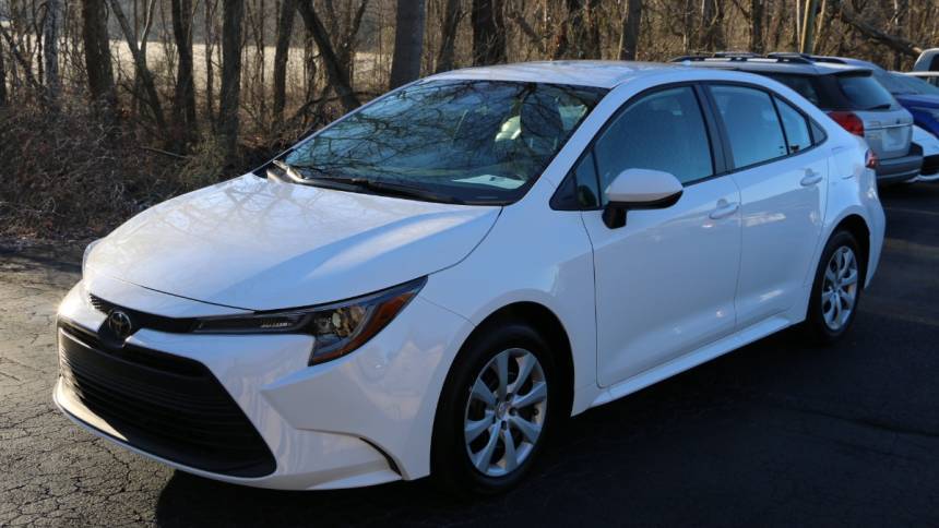 2024 Toyota Corolla LE — Sedan — 4,331 mi — Lenoir, NC
