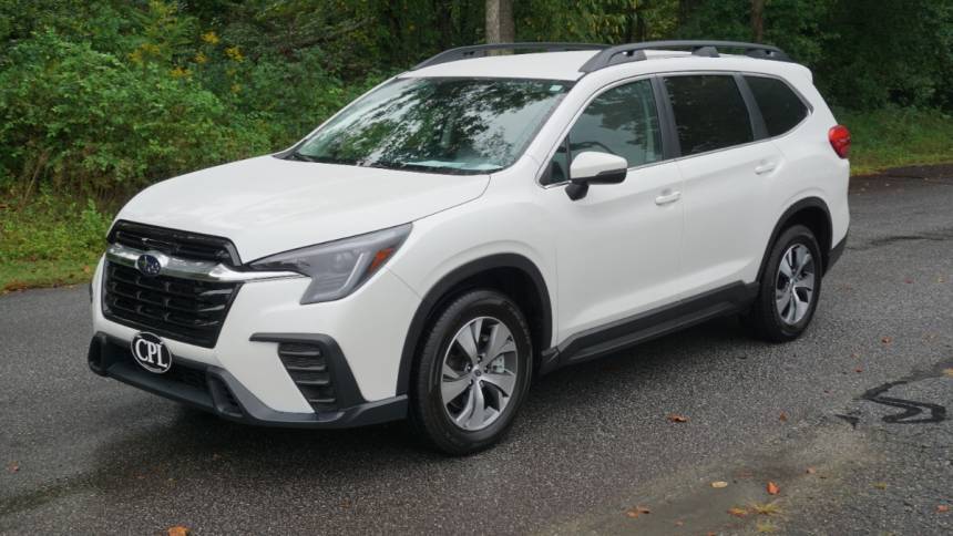 2023 Subaru Ascent Premium — SUV — 5,835 mi — Lenoir, NC