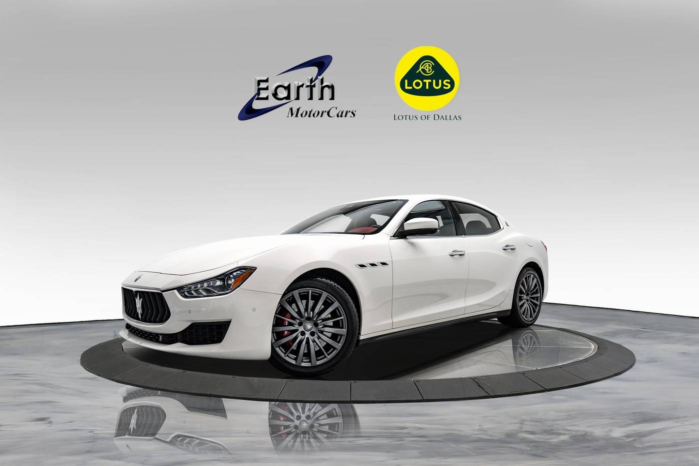 2019 Maserati Ghibli S Q4 — Sedan — 33,730 mi — Carrollton, TX