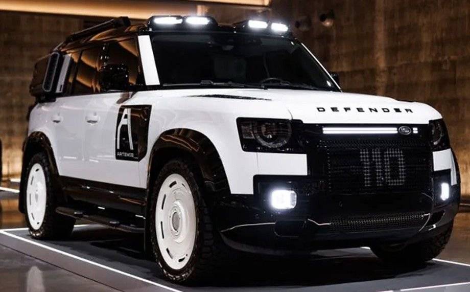 2025 Land Rover Defender X-Dynamic SE
