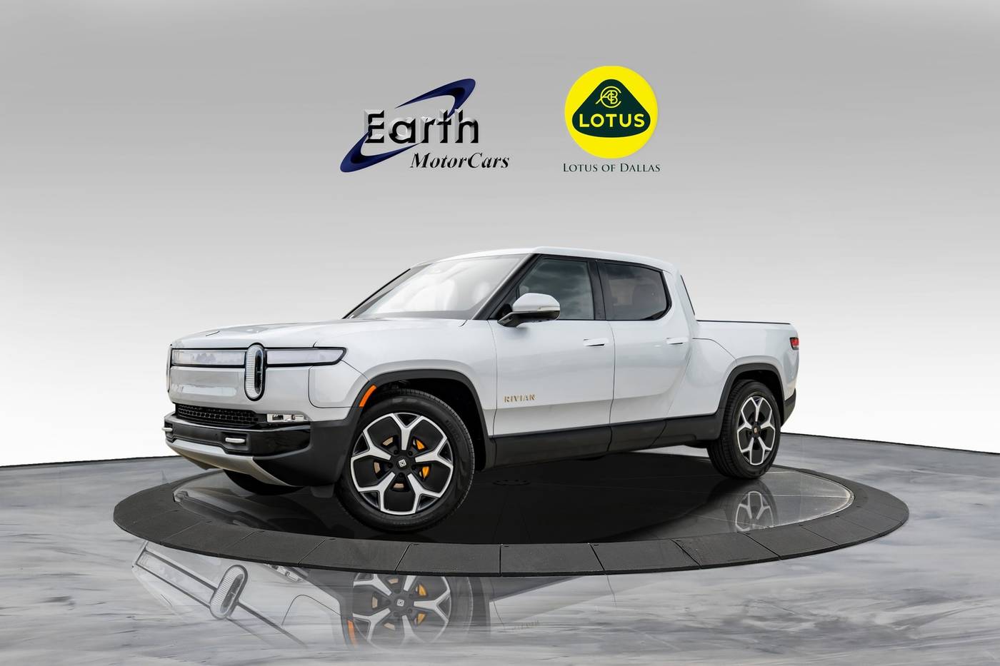 2023 Rivian R1T